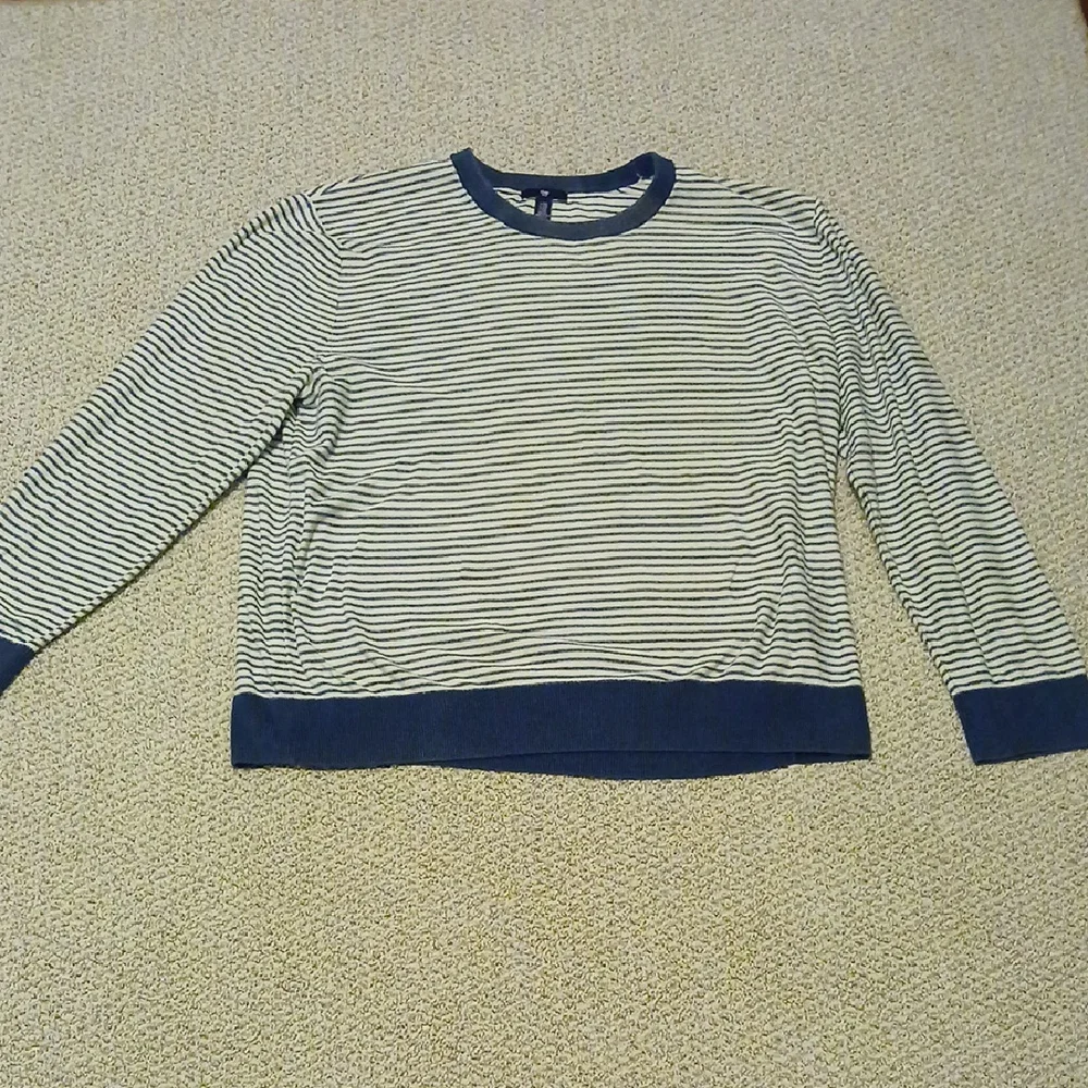 GAP Navy and Cream Striped Sweater Size XXL Mens